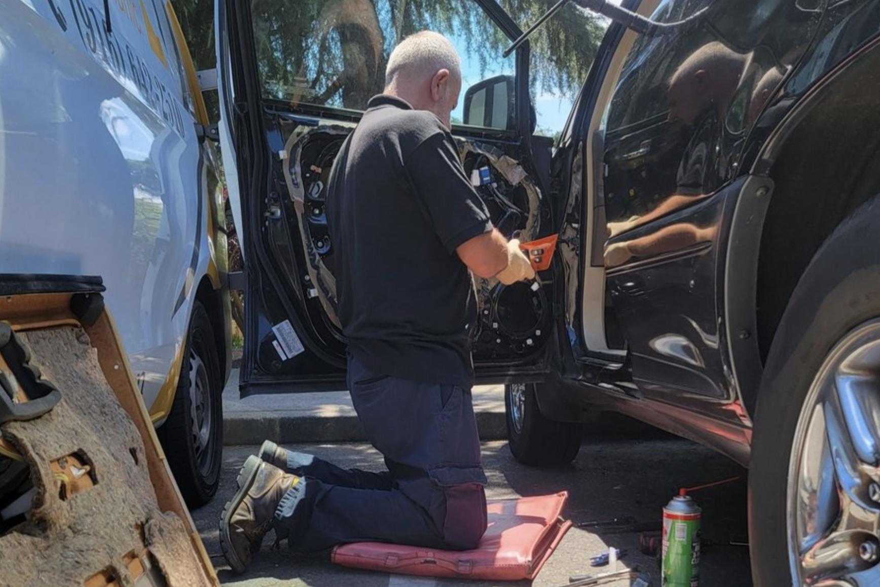 this image shows mobile auto mechanic in Atlanta, GA